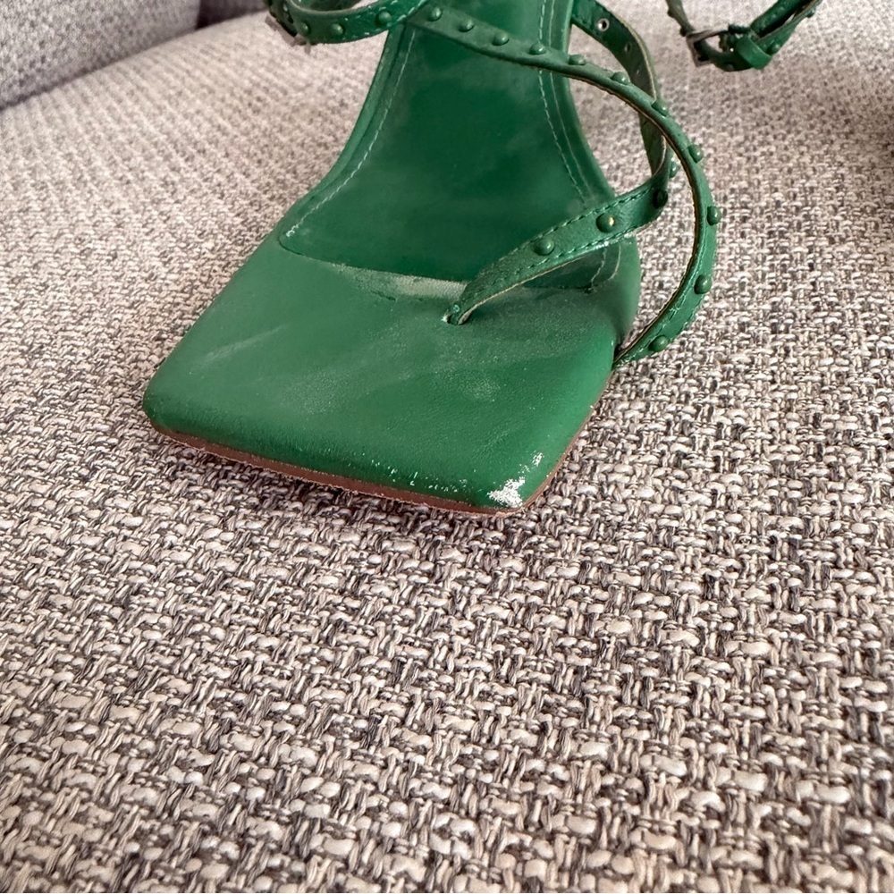 Marc Fisher Green “Dallin” Heels - Picture 3 of 15